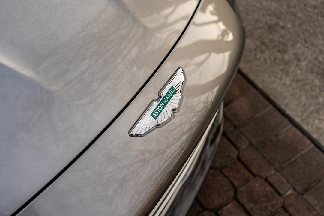 2025 Aston Martin V8 Vantage (2019+) - Image 29 of 31