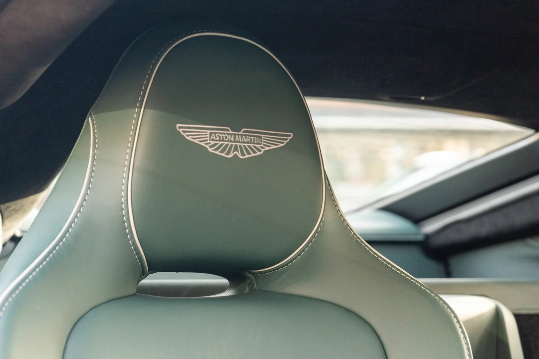 2025 Aston Martin V8 Vantage (2019+) - Image 26 of 31