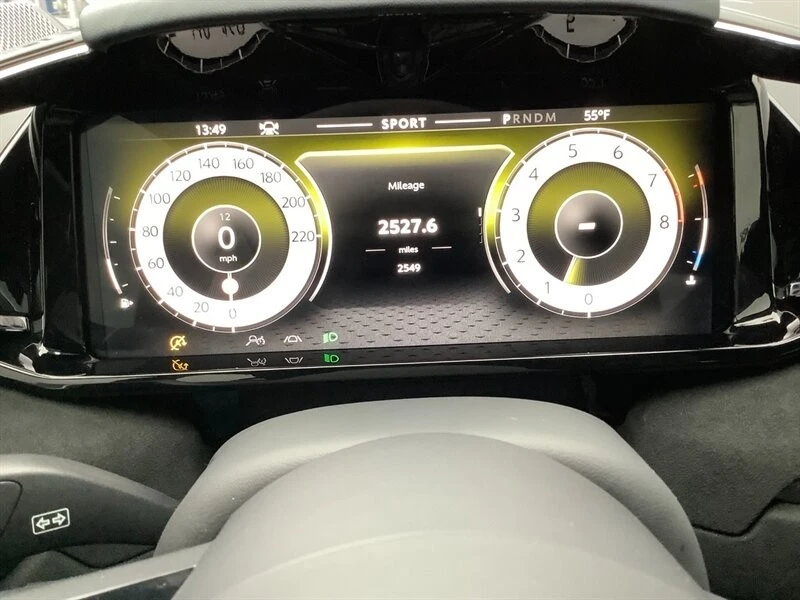 2025 Aston Martin V8 Vantage (2019+) - Image 18 of 20