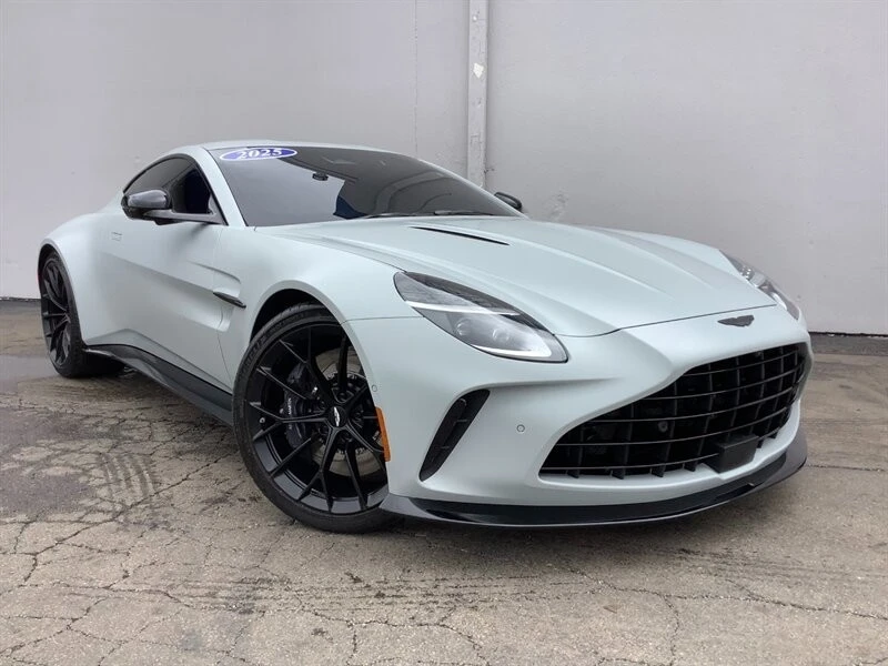 2025 Aston Martin V8 Vantage (2019+) - Image 6 of 20