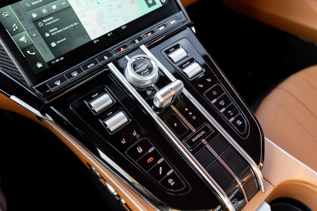 2025 Aston Martin V8 Vantage (2019+) - Image 21 of 21