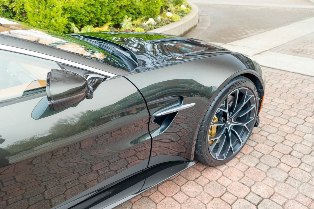 2025 Aston Martin V8 Vantage (2019+) - Image 7 of 21