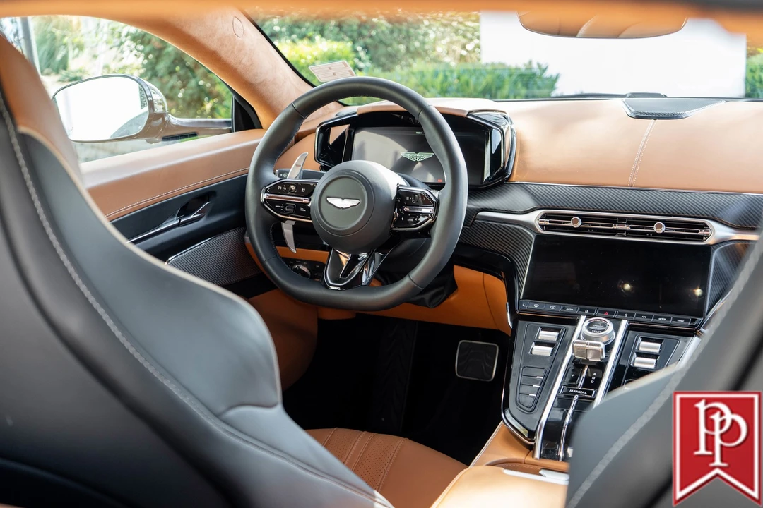 2025 Aston Martin V8 Vantage (2019+) - Image 11 of 21