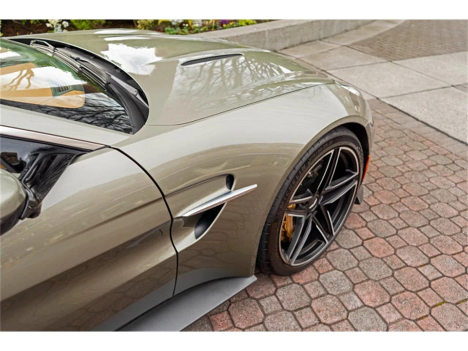 2025 Aston Martin V8 Vantage (2019+) - Image 8 of 12