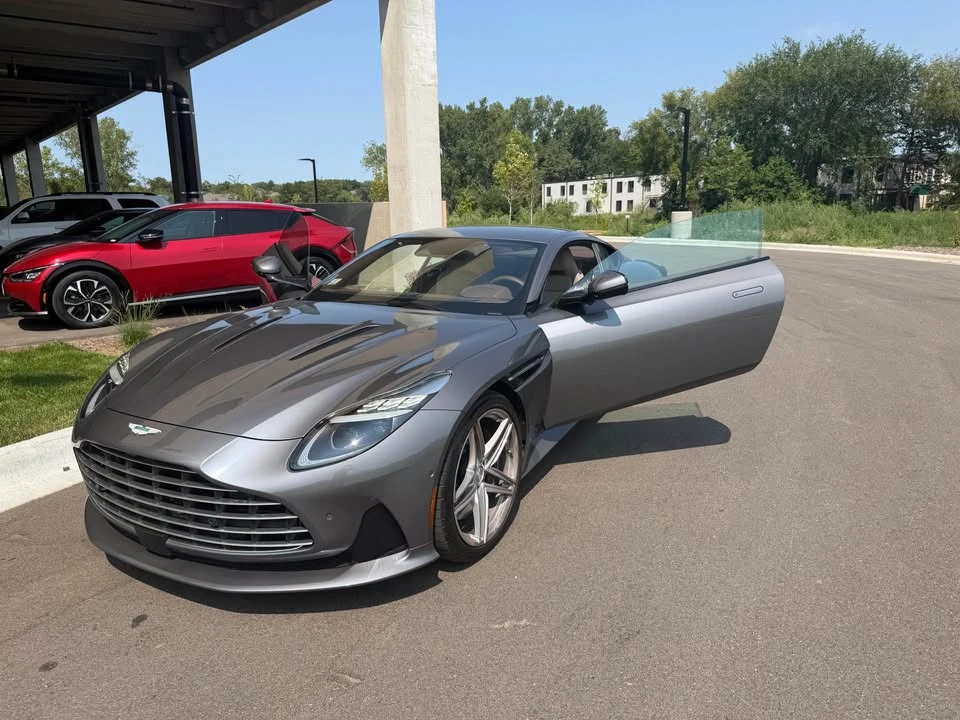 2025 Aston Martin DB12 - Image 9 of 17