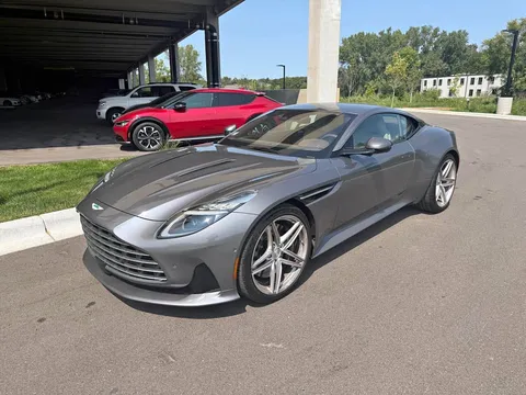 2025 Aston Martin DB12