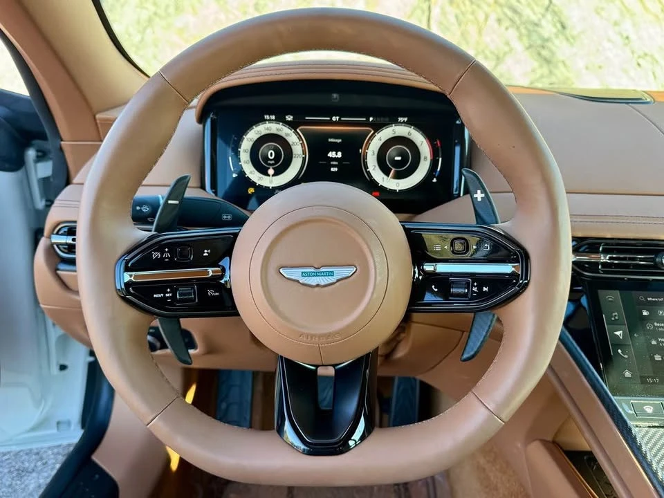 2025 Aston Martin DB12 - Image 10 of 19