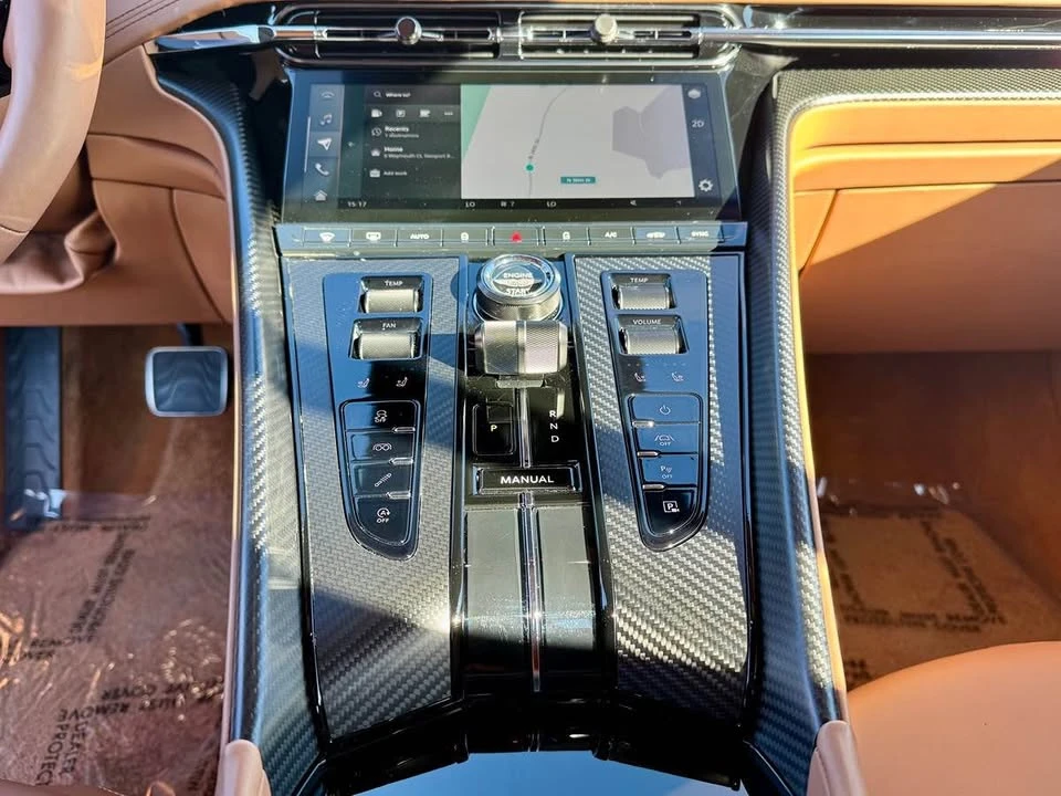 2025 Aston Martin DB12 - Image 9 of 19