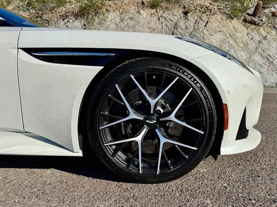 2025 Aston Martin DB12 - Image 7 of 18