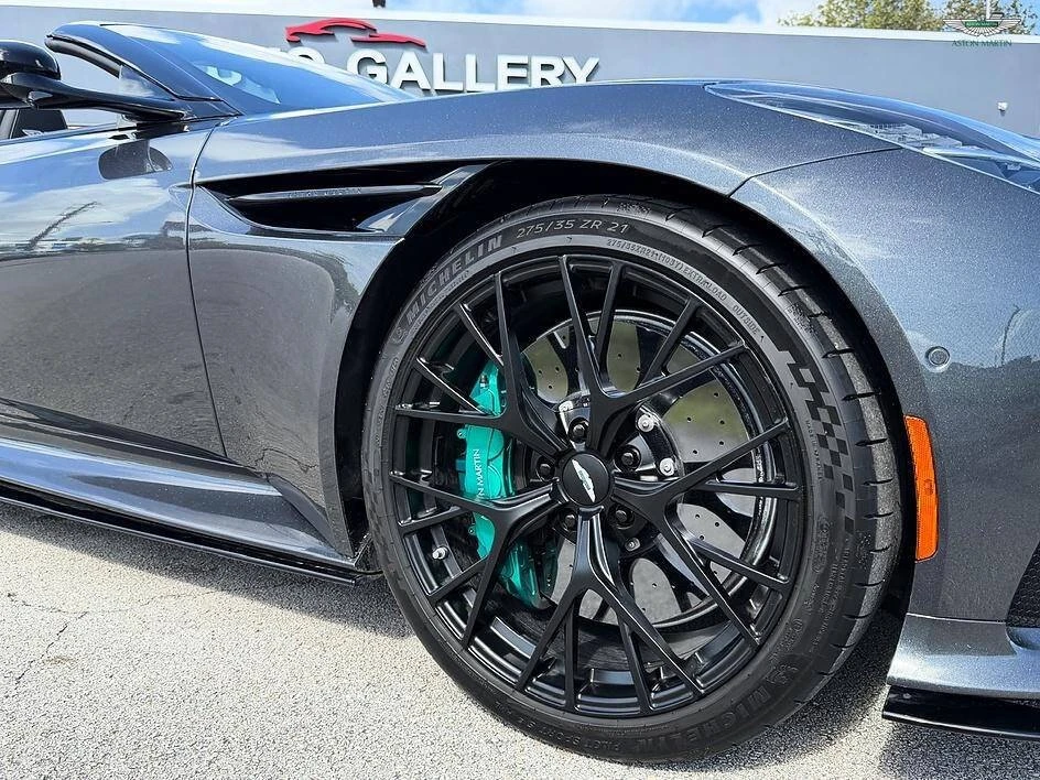 2025 Aston Martin DB12 - Image 18 of 20