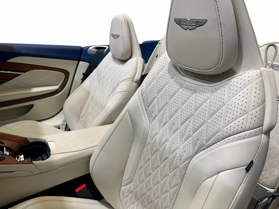 2025 Aston Martin DB12 - Image 11 of 19