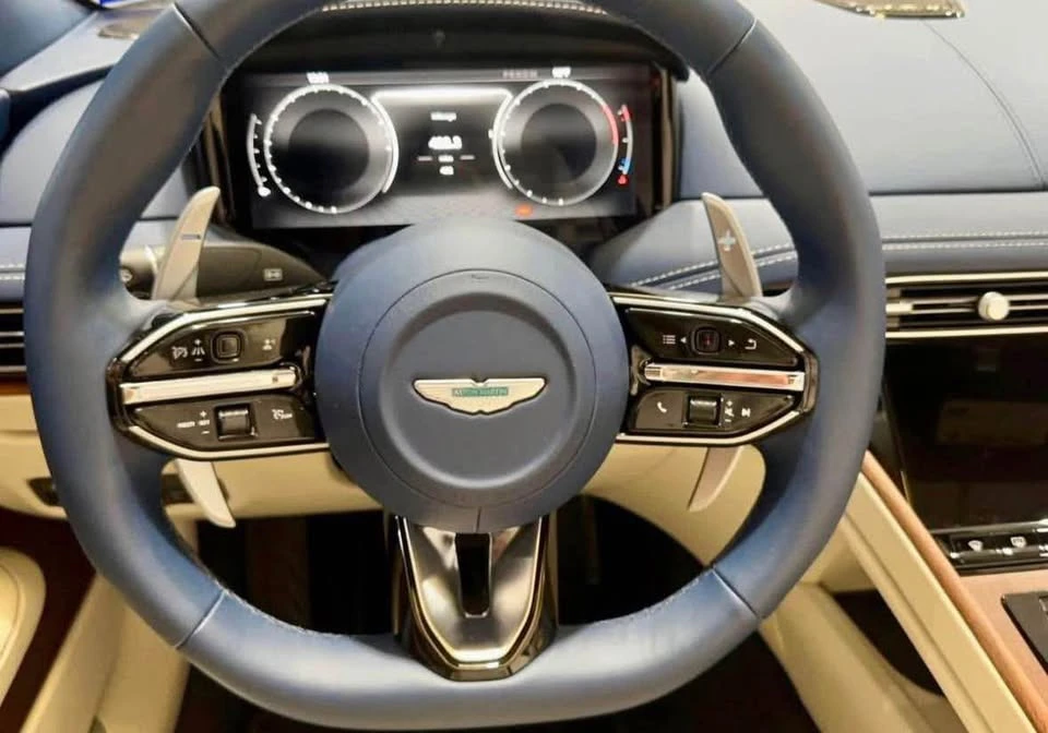 2025 Aston Martin DB12 - Image 17 of 17
