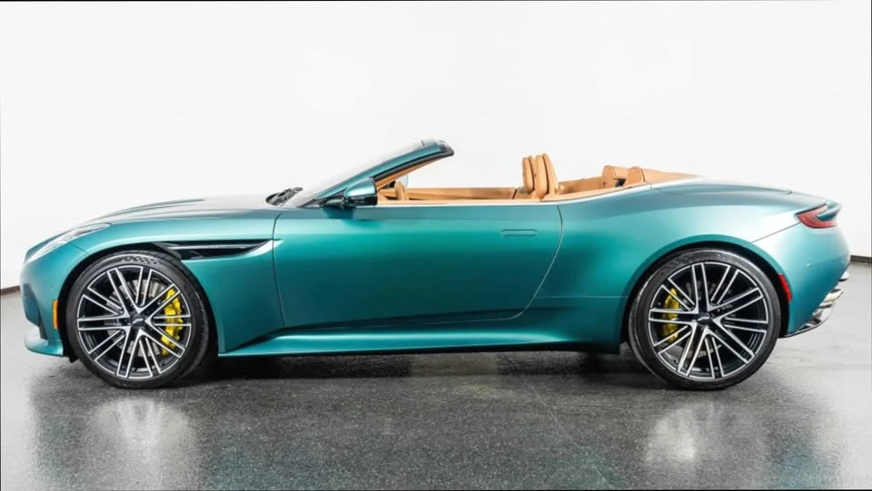2025 Aston Martin DB12 - Image 14 of 16