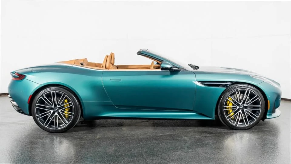 2025 Aston Martin DB12 - Image 5 of 16