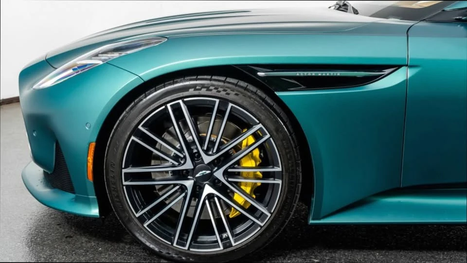 2025 Aston Martin DB12 - Image 16 of 16