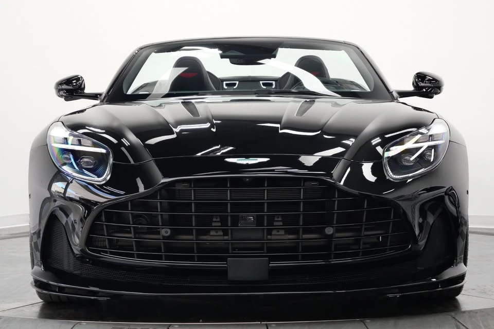 2025 Aston Martin DB12 - Image 3 of 15