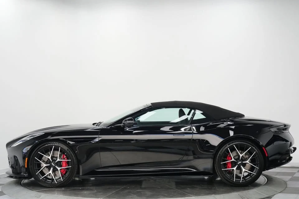 2025 Aston Martin DB12 - Image 5 of 15