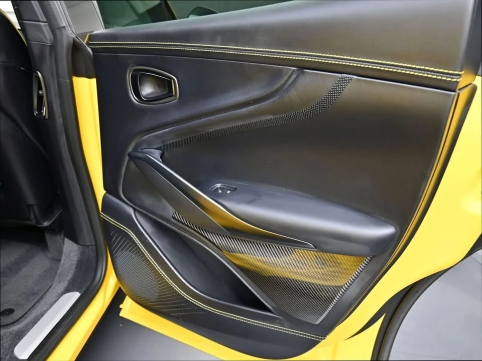 2025 Aston Martin DBX 707 - Image 12 of 17