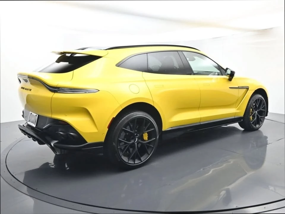 2025 Aston Martin DBX 707 - Image 2 of 17