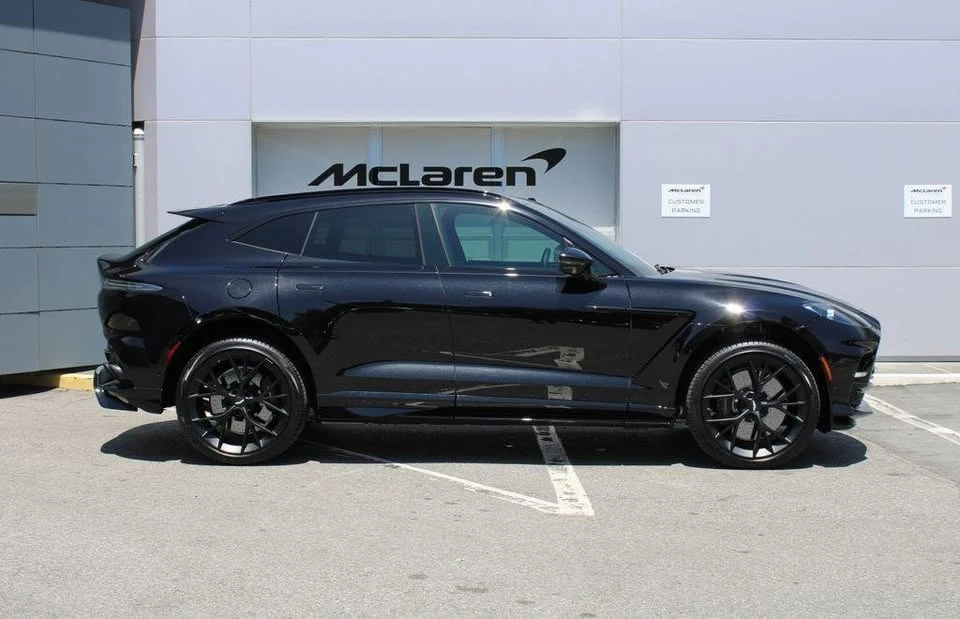 2025 Aston Martin DBX 707 - Image 11 of 19