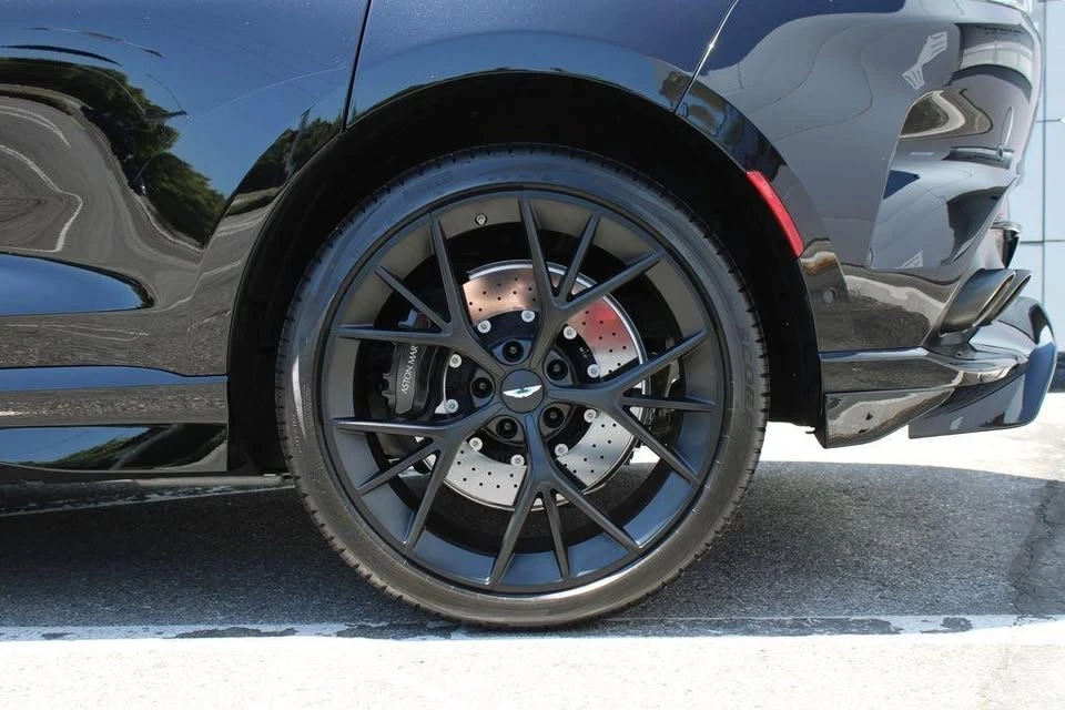 2025 Aston Martin DBX 707 - Image 12 of 19