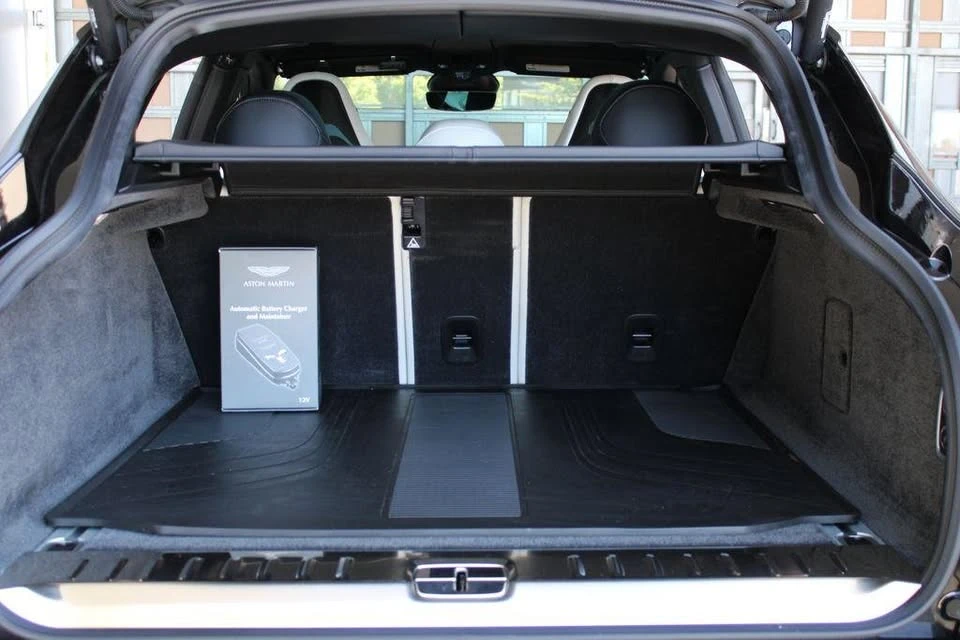 2025 Aston Martin DBX 707 - Image 18 of 19
