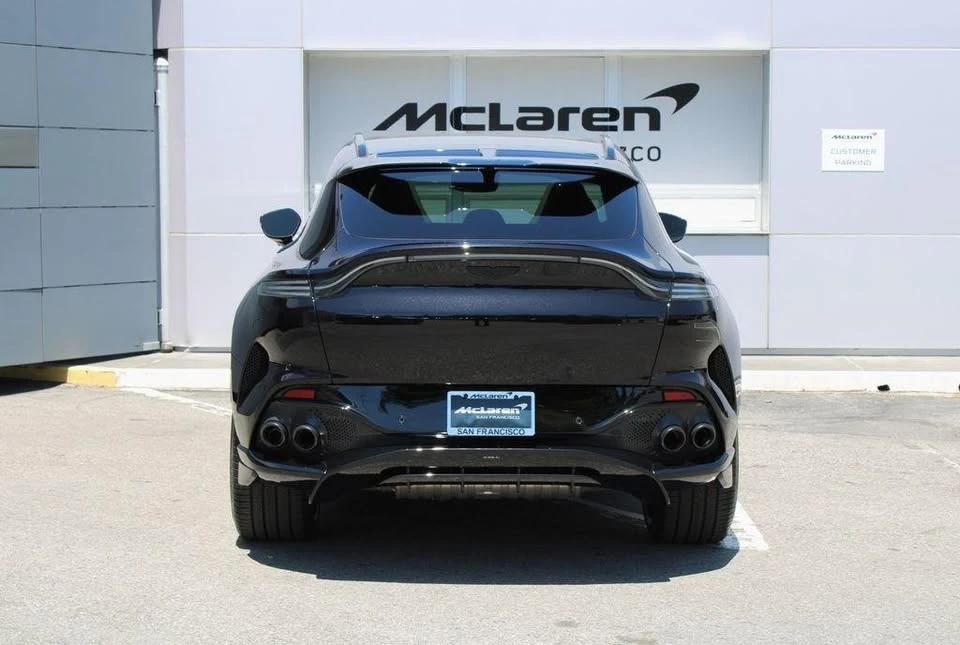 2025 Aston Martin DBX 707 - Image 8 of 19