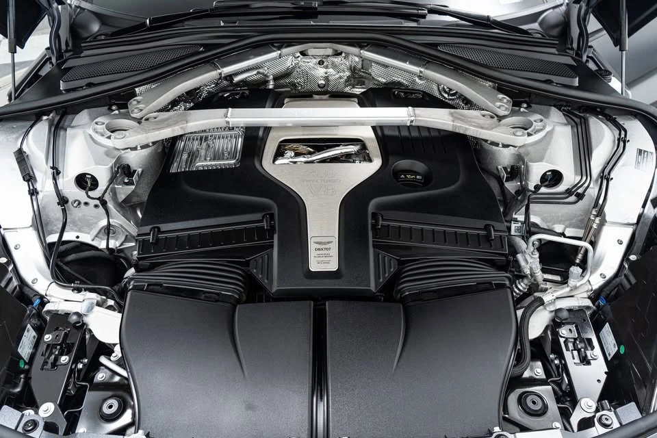 2025 Aston Martin DBX 707 - Image 8 of 15
