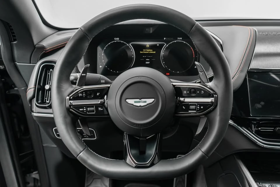 2025 Aston Martin DBX 707 - Image 11 of 15
