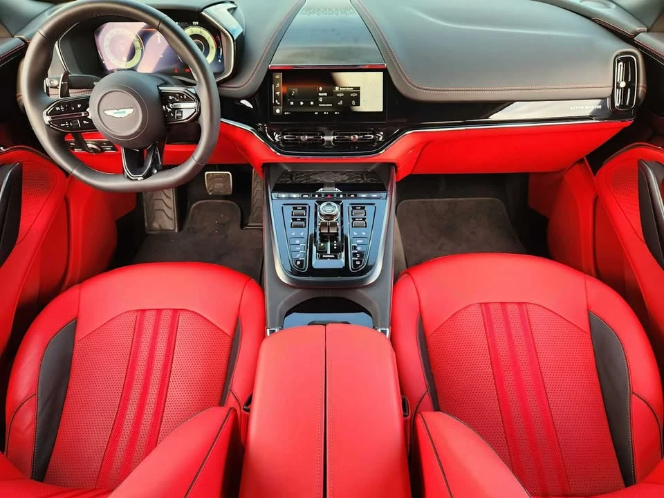 2025 Aston Martin DBX 707 - Image 6 of 12