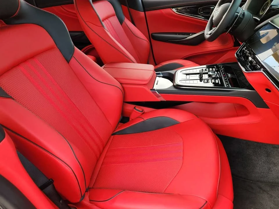 2025 Aston Martin DBX 707 - Image 12 of 12