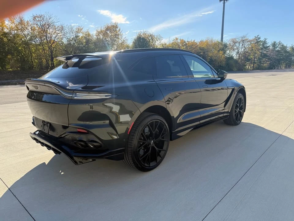 2025 Aston Martin DBX 707 - Image 5 of 19