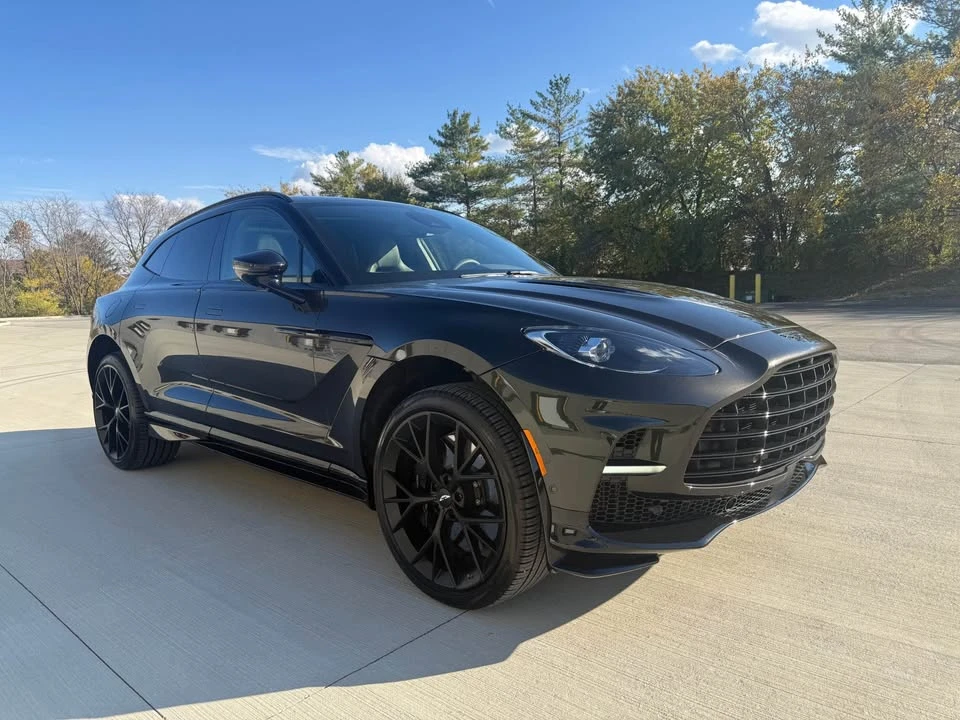 2025 Aston Martin DBX 707 - Image 4 of 19