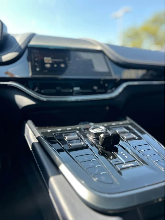 2025 Aston Martin DBX 707 - Image 11 of 17