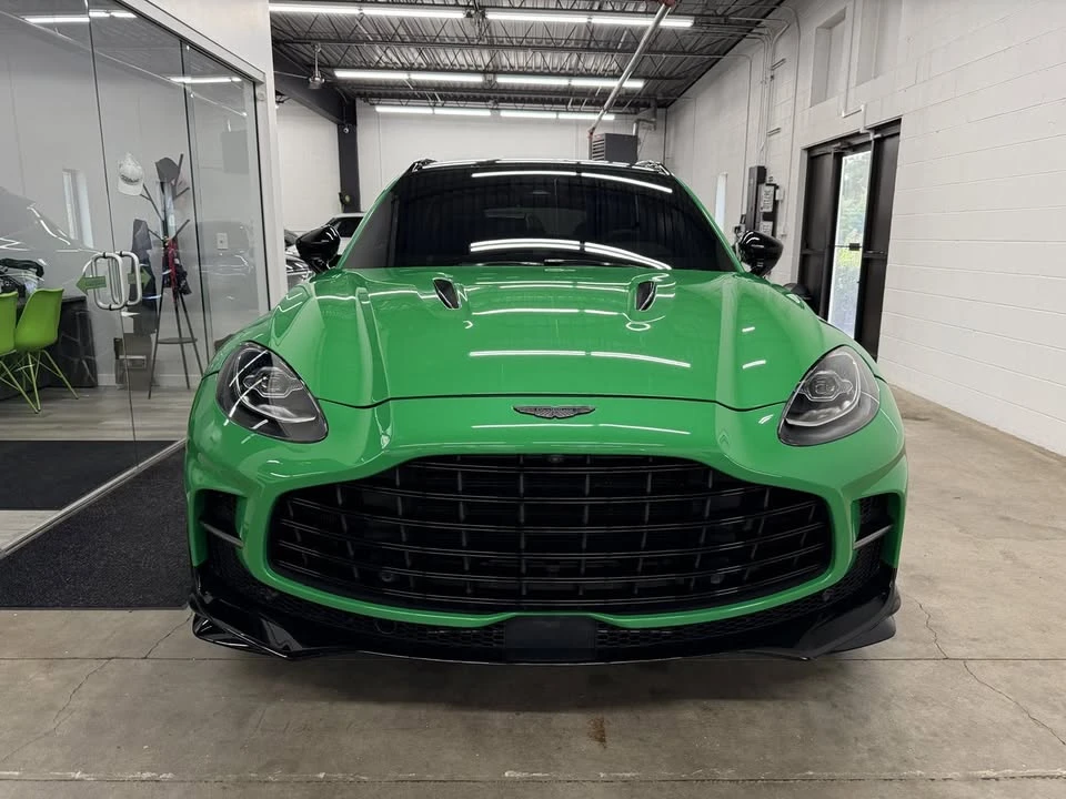 2025 Aston Martin DBX 707 - Image 2 of 20