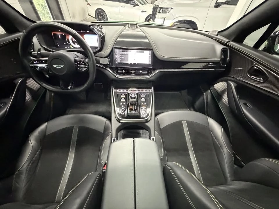 2025 Aston Martin DBX 707 - Image 15 of 20