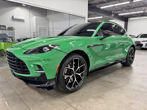 2025 Aston Martin DBX707