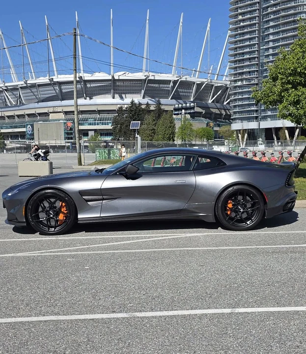 2025 Aston Martin Vanquish 3rd Gen - Image 4 of 17
