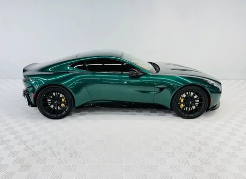 2025 Aston Martin V8 Vantage (2019+) - Image 4 of 19