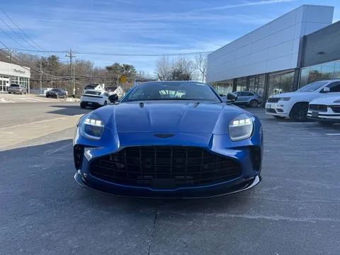 2025 Aston Martin V8 Vantage (2019+) - Image 4 of 13