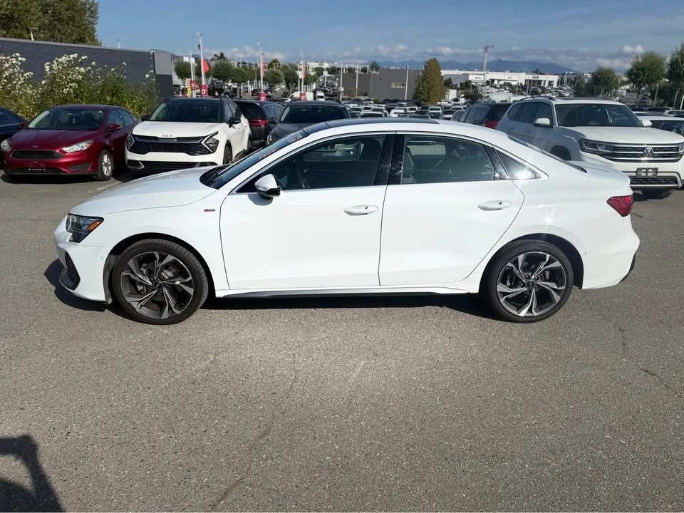 2025 Audi 8Y A3 - Image 6 of 11
