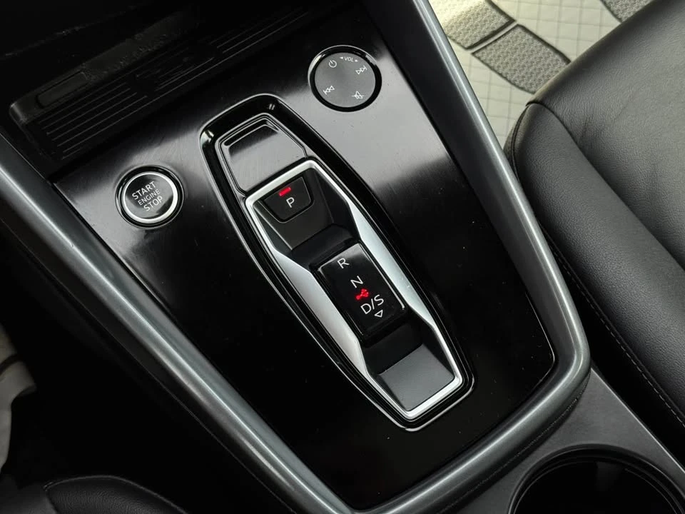 2025 Audi 8Y A3 - Image 18 of 20