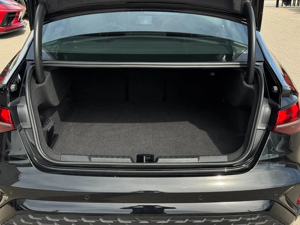 2025 Audi 8Y A3 - Image 5 of 20