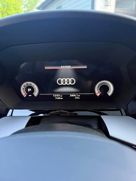 2025 Audi 8Y A3 - Image 5 of 7