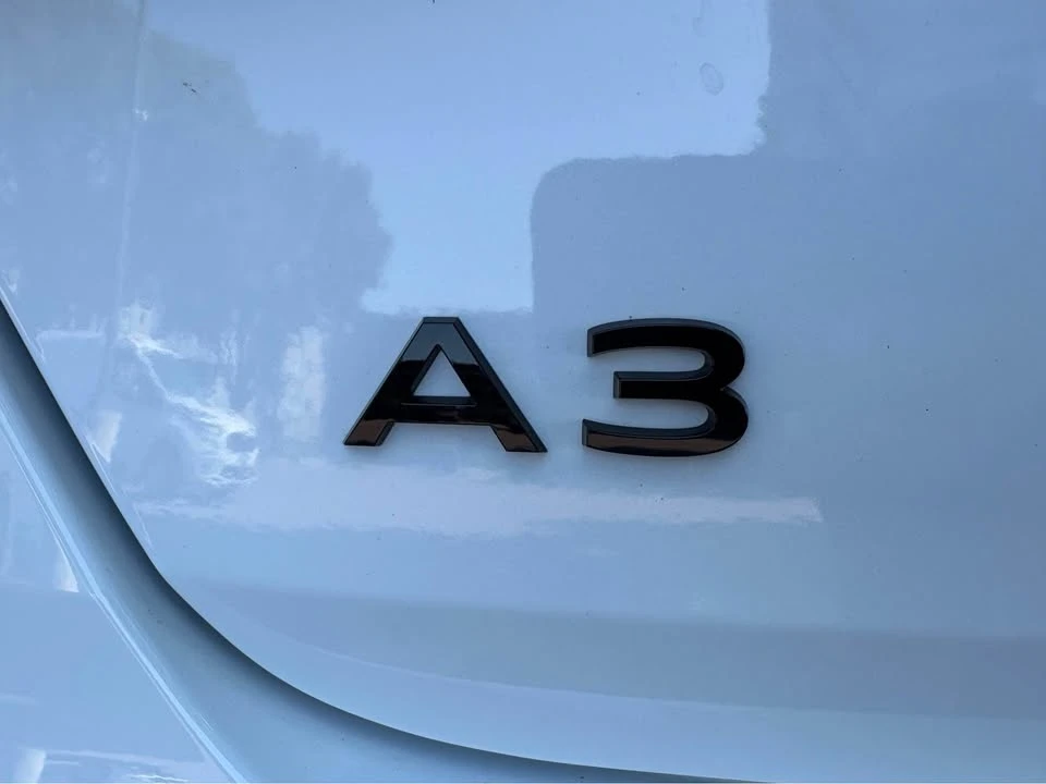 2025 Audi 8Y A3 - Image 18 of 20