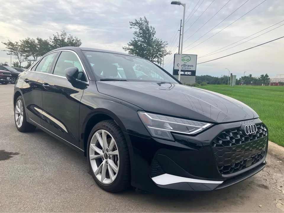 2025 Audi 8Y A3 - Image 3 of 3