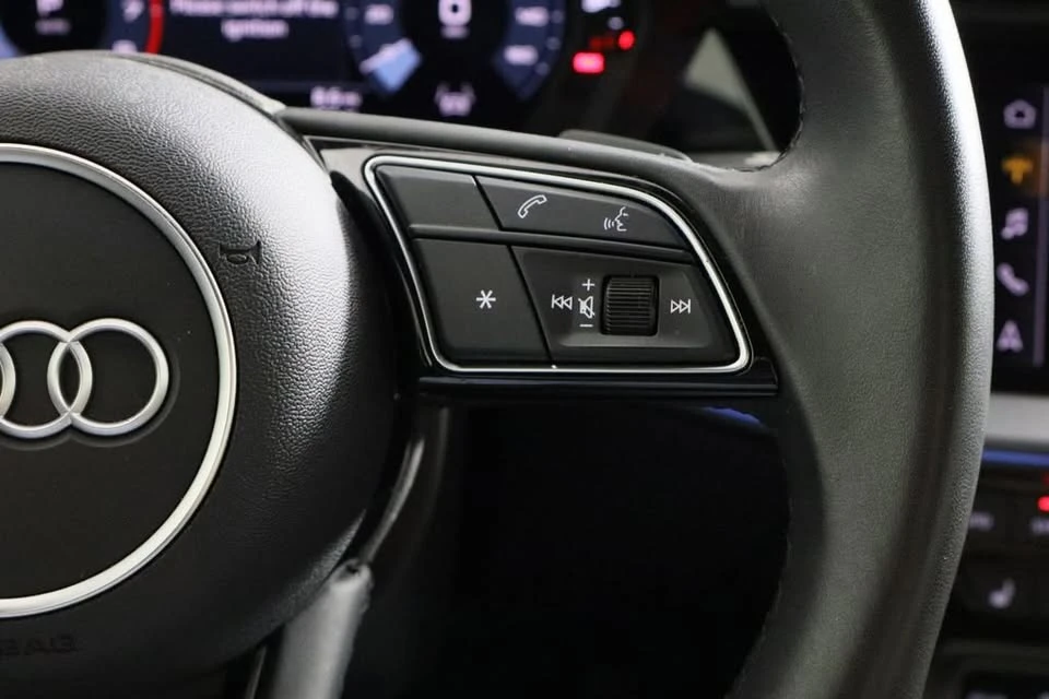 2025 Audi 8Y A3 - Image 10 of 20