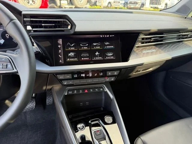 2025 Audi 8Y A3 - Image 19 of 19