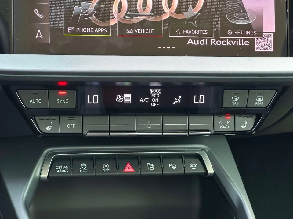 2025 Audi 8Y A3 - Image 14 of 19