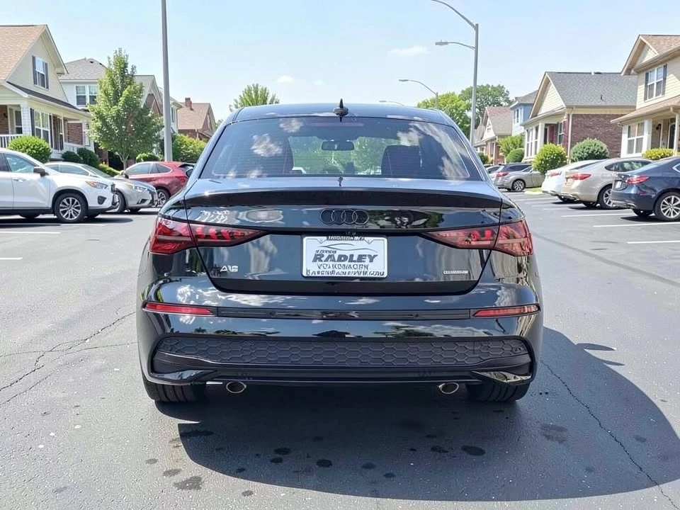 2025 Audi 8Y A3 - Image 3 of 19